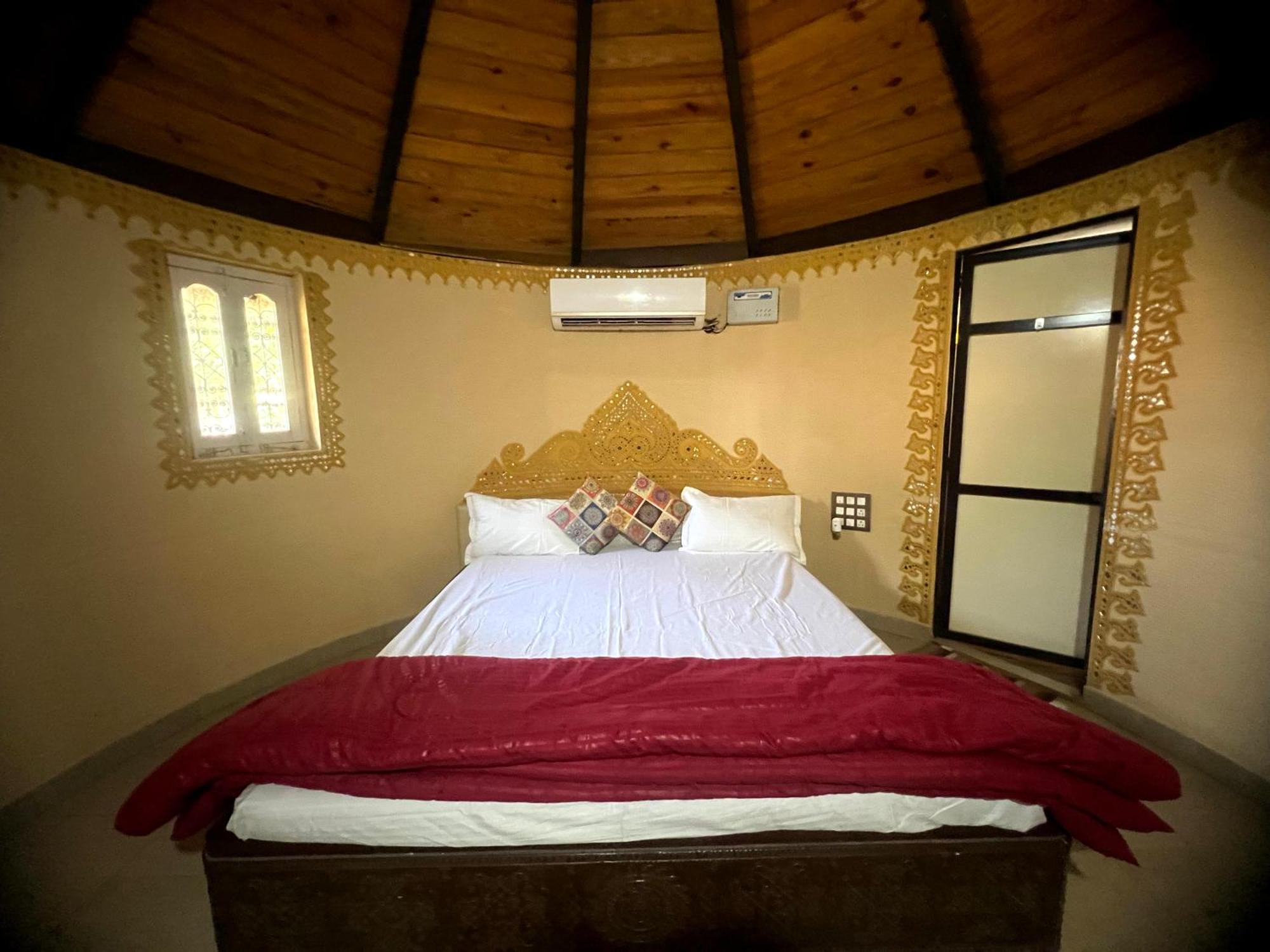 The Kutch House Hotel Bhudzs Kültér fotó